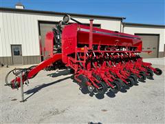 Case IH 5500 Soybean Special 30’ Drill 