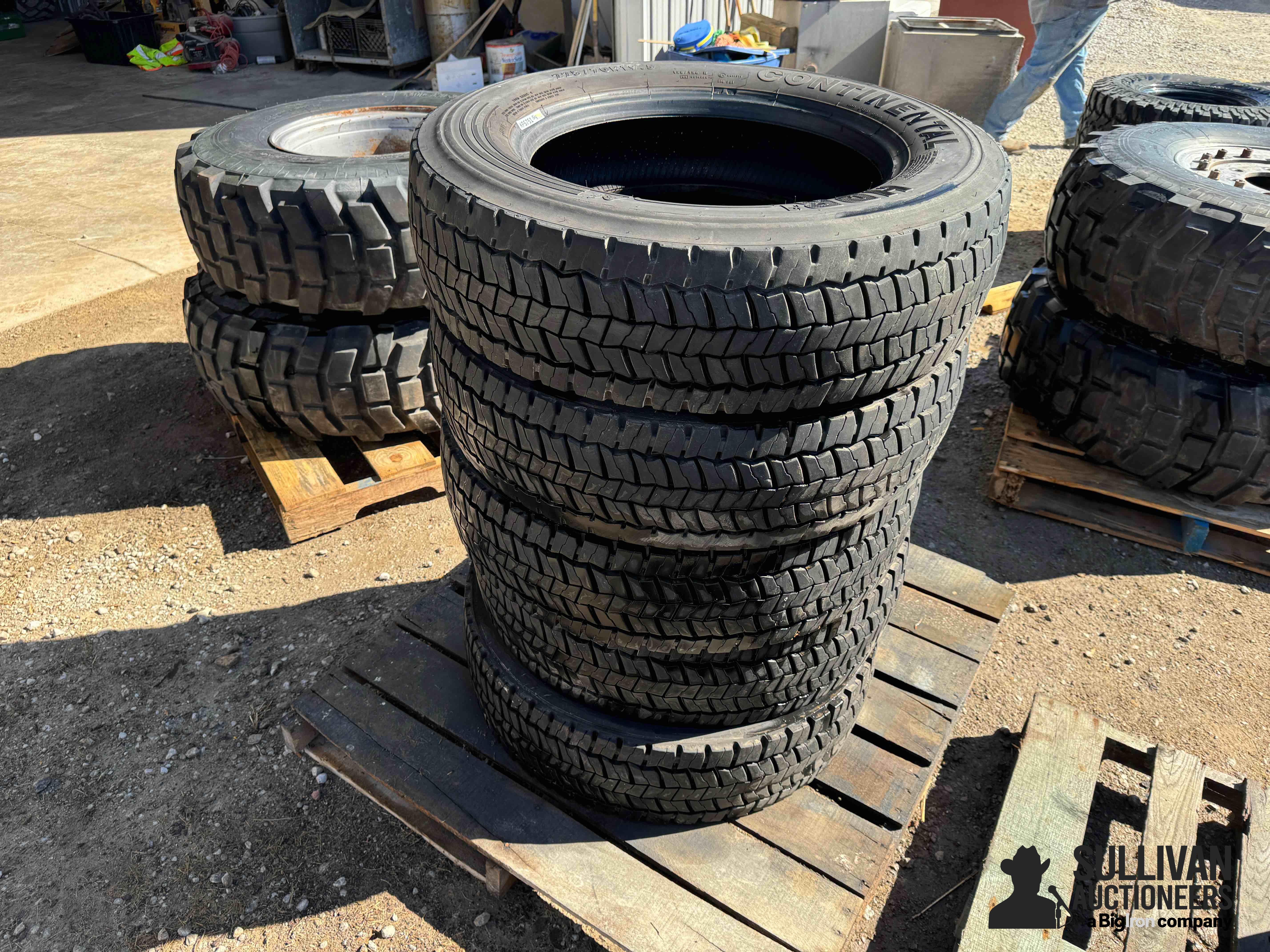 Continental 225/70R19.5 Tires 