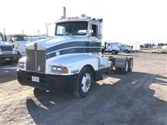 1988 Kenworth T600 T/A Cab & Chassis 