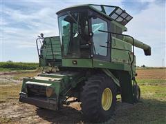 1980 John Deere Turbo 6620 2WD Combine 