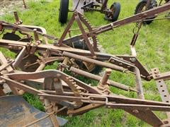 items/6f22db5a98a7eb1189ee00155d42e7e6/antique3bottomplow_0ba567b079464287996505ce5eb9e7ac.jpg