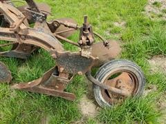 items/6f22db5a98a7eb1189ee00155d42e7e6/antique3bottomplow_3235829ec0d64adf8dd705ee9f9182df.jpg