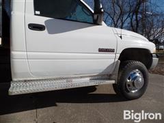 items/6f277458003f4fc28a00c3ba892672db/2002dodgeram3500cumminsduallyflatbed_7208af281cb841d195786bd7ae112c96.jpg