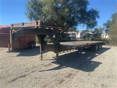 1984 Sandhill 30’ T/A Flatbed W/Beaver Tail 