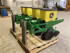 John Deere MaxEmerge XP Row Units 