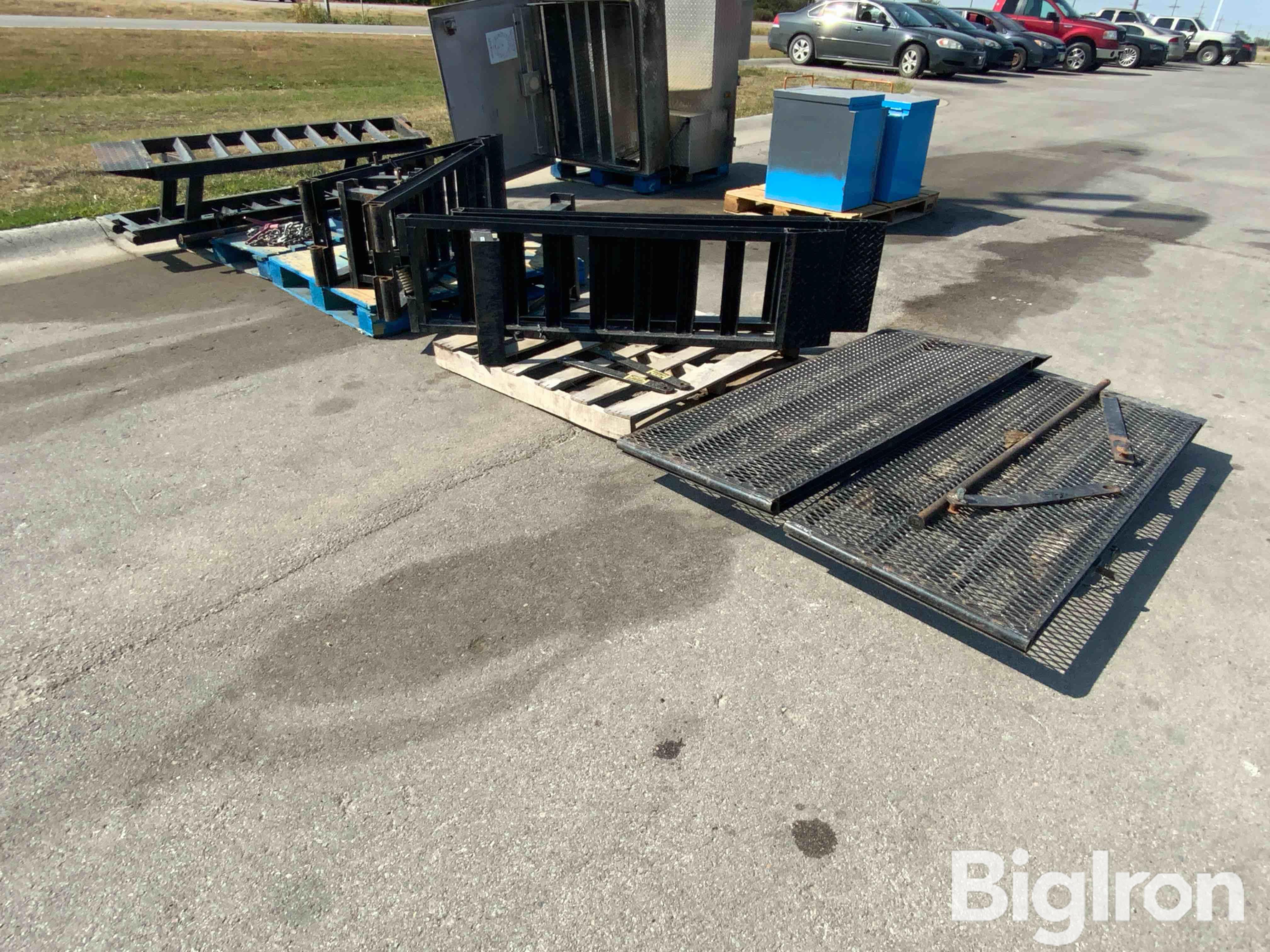 Steel Loading Ramps 