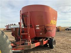 New Direction Vertical Mixer/Feeder Wagon 