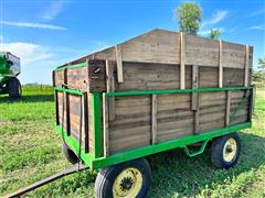 John Deere 6’x10’ Barge Wagon W/Hoist 