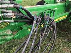 items/702b1ffd1ac4eb11ba5e0003fff9400f/2015johndeere1775ntmaxemerge524r30planter_685a895b7f684b11a05213285abacb67.jpg