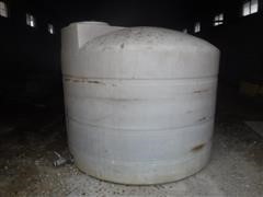 1600 Gallon Poly Tank 