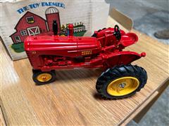 Ertl Toy Farmer 1/16th Scale Massey Harris 33 Toy 