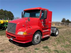 2001 Volvo S/A Truck Tractor 