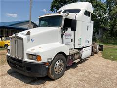 1995 Kenworth T-800 T/A Truck Tractor 