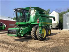 2010 John Deere 9670 STS 2WD Combine 