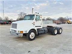 1995 International 8200 T/A Truck Tractor 