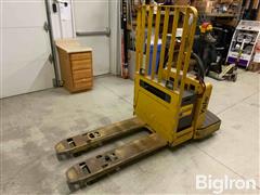 Yale 6,000 Lbs Electric Pallet Jack 