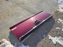 items/71a183733ea3ed119ac40003fff922e3/chevrolettailgate-4_20103645c8eb4de2a9d176d790ace56e.jpg