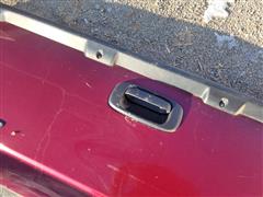 items/71a183733ea3ed119ac40003fff922e3/chevrolettailgate-4_b4aa4dd8eff14ac6936520bef6875af6.jpg