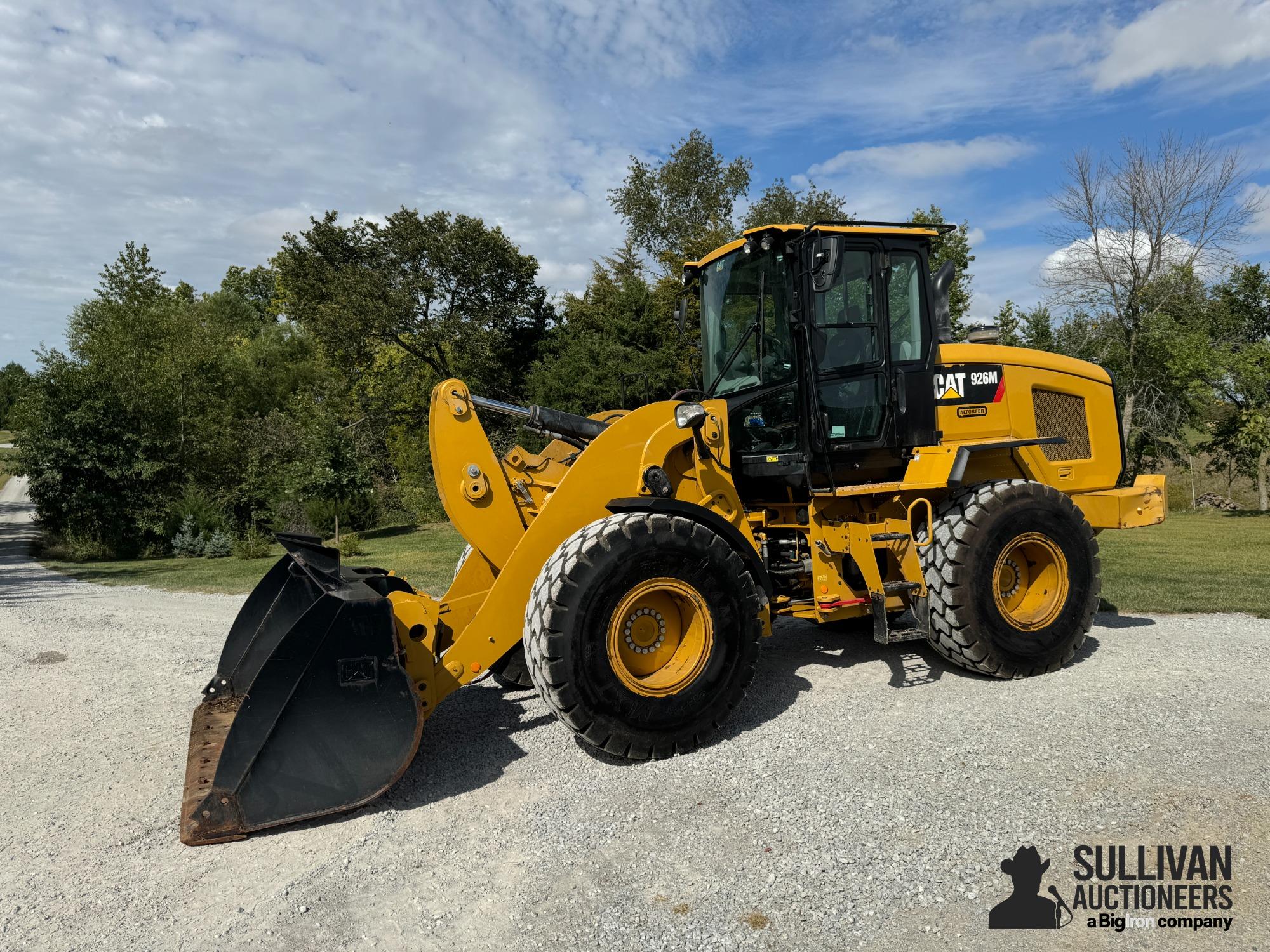 2019 Caterpillar 926M Wheel Loader 