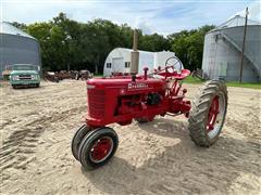 1952 International Farmall H 2WD Tractor 