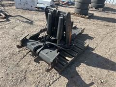 Grouser Hydraulic Front Tractor Hitch 