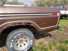 items/7263fe069df2ed11a81c6045bd4a4245/1979fordf-150pickup_acab2d2d3712480b9972f01b5abe68d9.jpg