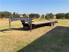 32’ Dovetail T/A Flatbed Trailer 