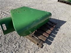 John Deere 4020 Rear Fenders 