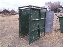 Cattle Palpation Cage 