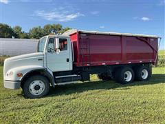 2001 Freightliner FL112 T/A Grain Truck 