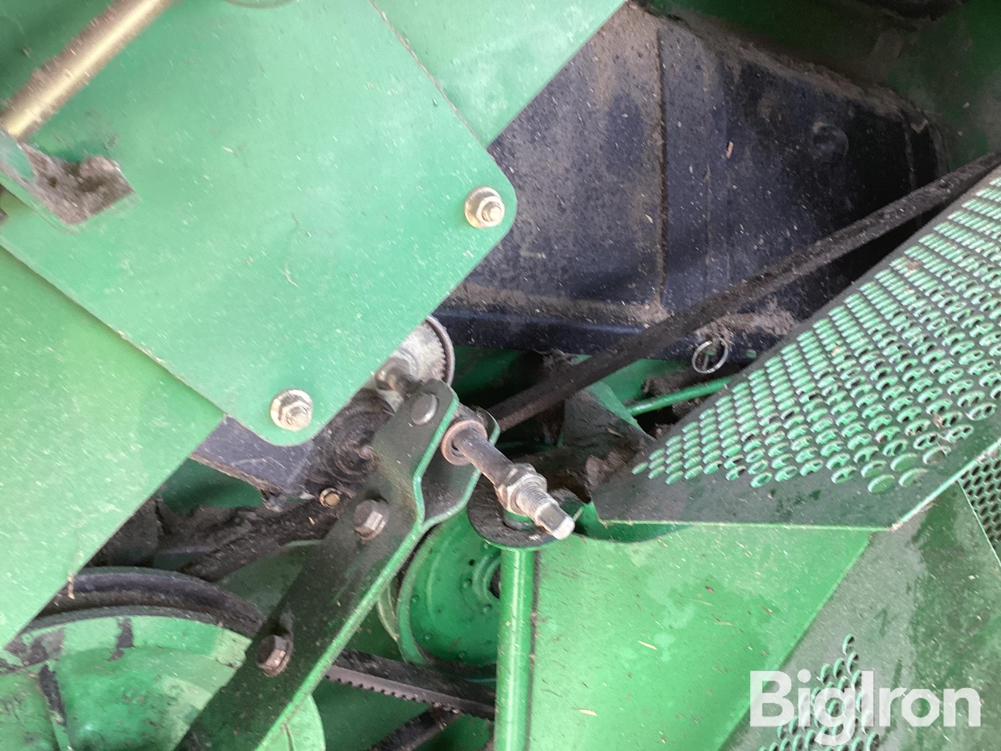 items/72a04047c87eef119443000d3a620d5e/johndeere9650combine_a0a8450a8eaf450d90c5ccf0b45b6d14.jpg