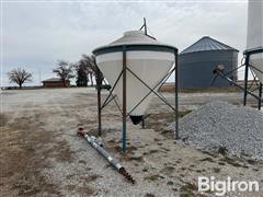 2 1/2-Ton Poly Bulk Bin W/Auger 