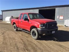 2004 Ford F250 4x4 Extended Cab Pickup 