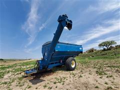 Kinze 850 Harvest Commander Grain Cart 