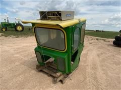 John Deere Cab 