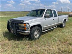 1993 Chevrolet 2500 4x4 Extended Cab Pickup 