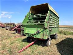 John Deere B714A Forage Wagon 