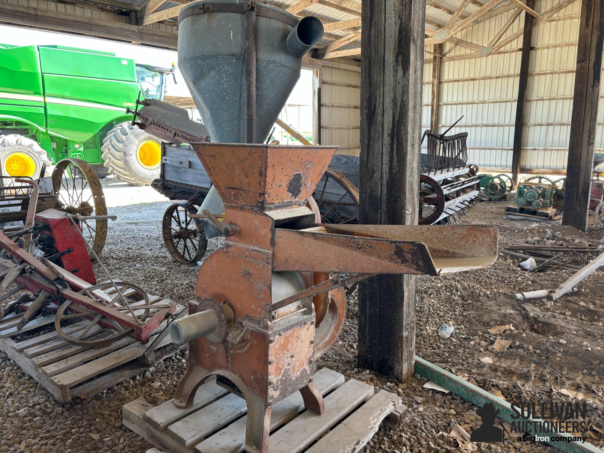 Montgomery Wards Grainbuster Hammer Mill 