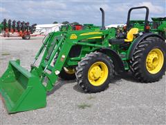 2009 John Deere 5095M MFWD Tractor W/Loader 