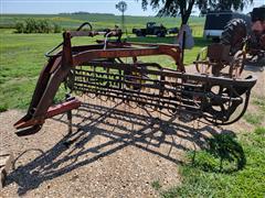 New Idea 400 Hay Rake 