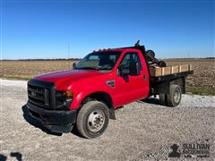 2008 Ford F-350 Super Duty XL 4x4 Flatbed Pickup 