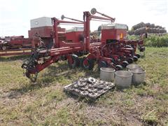 Case IH 955 16RN Planter 