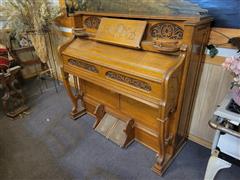 Estey Organ Pump Organ 