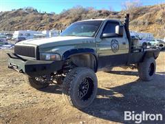 2001 Dodge RAM 2500 4x4 Flatbed Pickup 