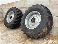 Case IH Magnum 225 Rear Tractor Tire Set 