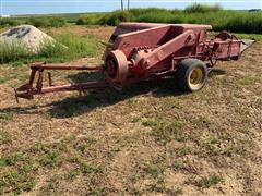 New Holland 282 Small Square Baler 