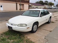 2001 Chevrolet Lumina 4-Door Sedan 