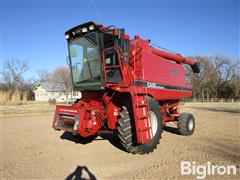 1987 Case IH 1660 2WD Combine 