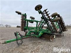 John Deere 637 29'3" Disk W/Rolling Basket Harrow 