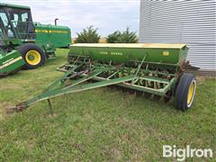 John Deere DF B Pull-Type Grain Drill 
